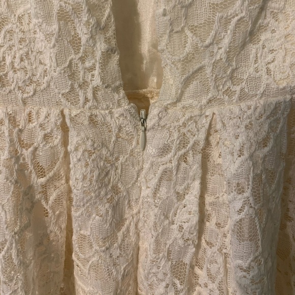 white sundress with floral overlay - Picture 6 of 7